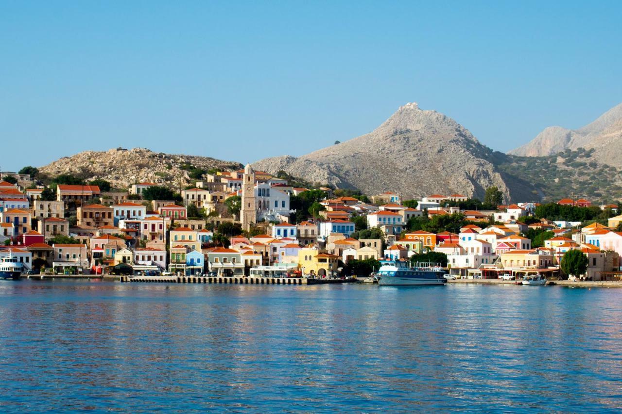 Kleanthe Hotel Chalki Town Exterior photo