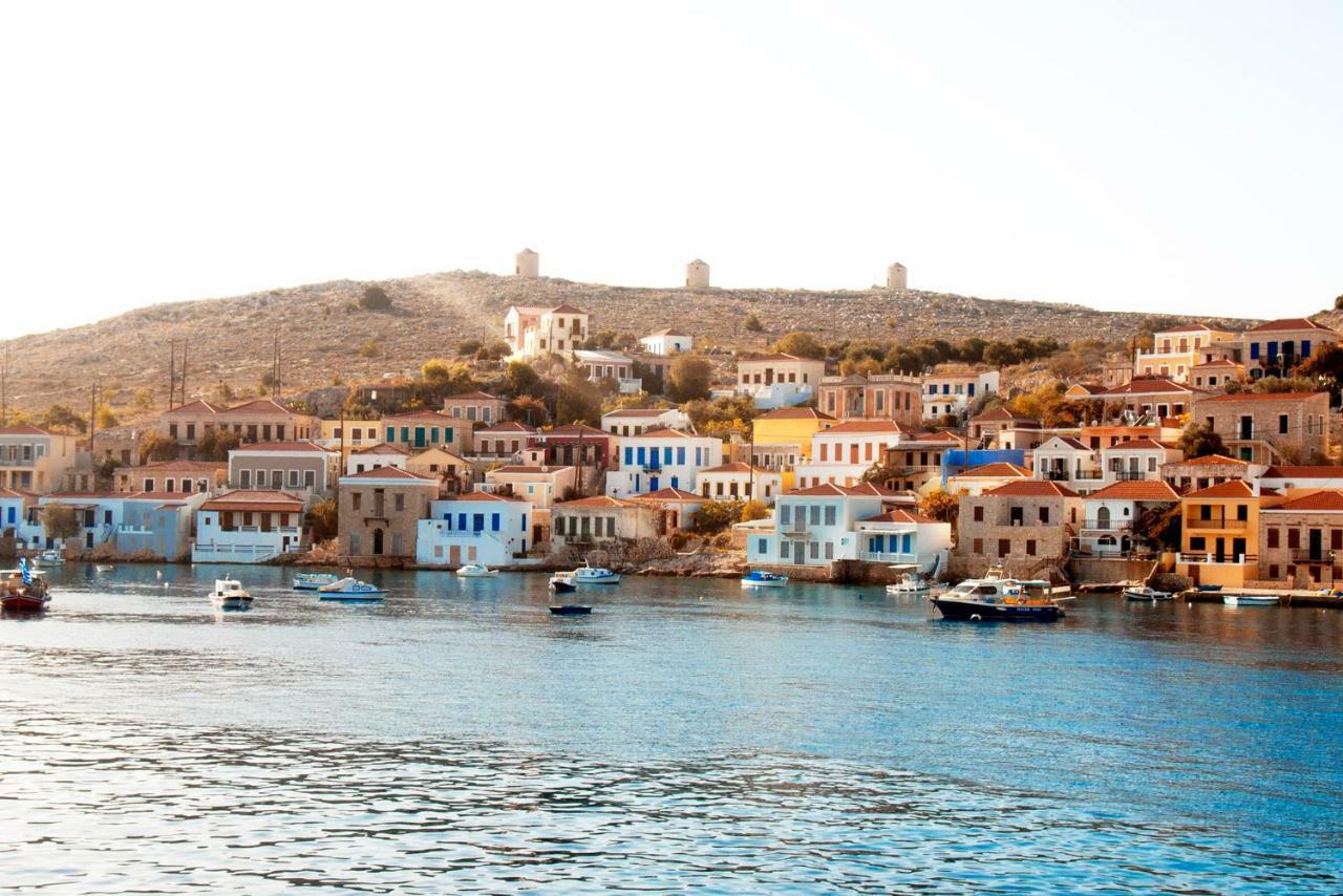 Kleanthe Hotel Chalki Town Exterior photo